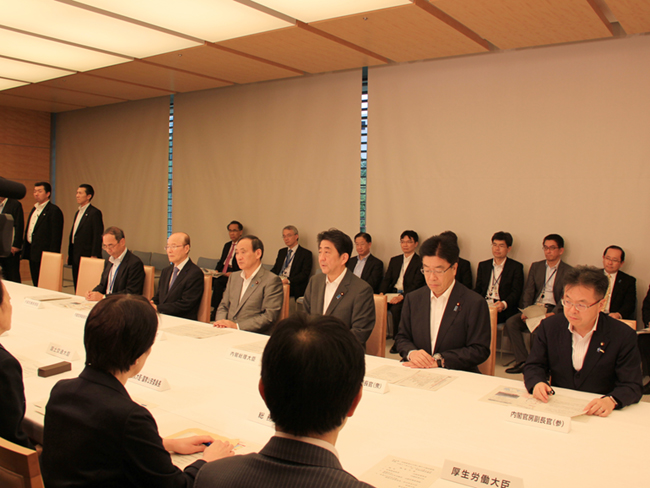 栃木、茨城両県の大雨災害を受けた関係閣僚会議に出席