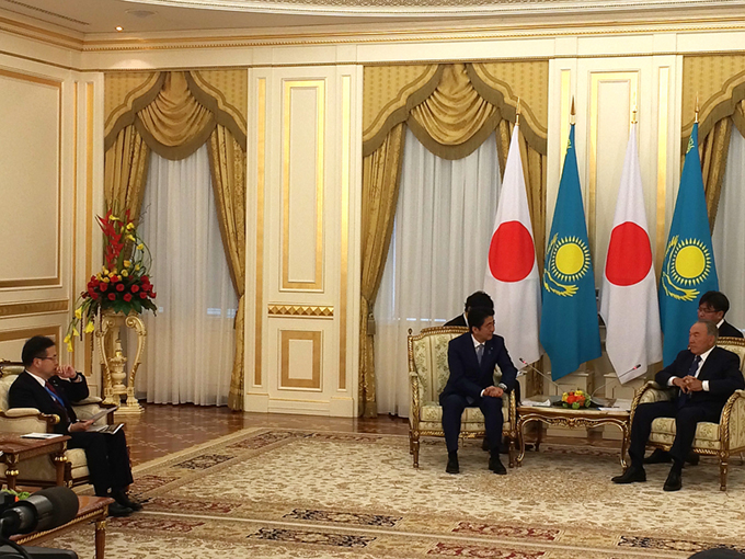 安倍総理のモンゴル及び中央アジア５か国歴訪に同行